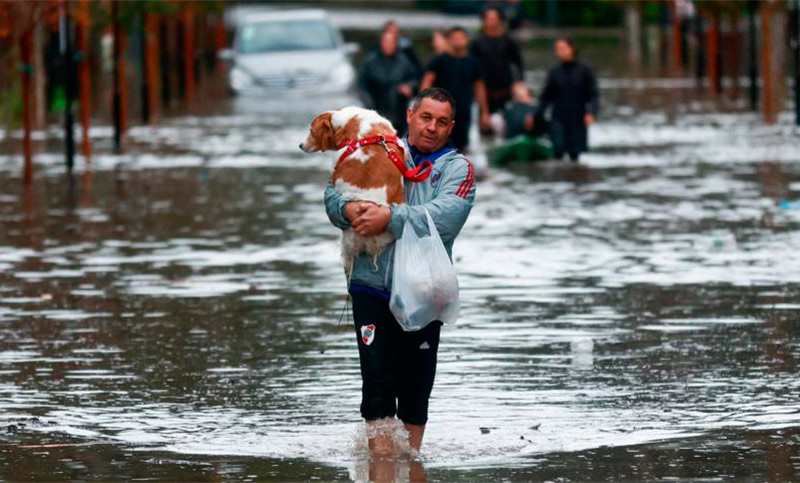 Rosario solidaria: se juntan donaciones para los afectados por las inundaciones en Buenos Aires