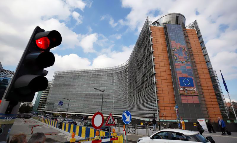 La Unión Europea recorta sus previsiones de crecimiento por la incertidumbre que originan los aranceles de Trump