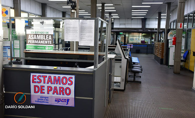 Limitación a los derechos de los trabajadores: Milei insiste en restringir las huelgas por decreto
