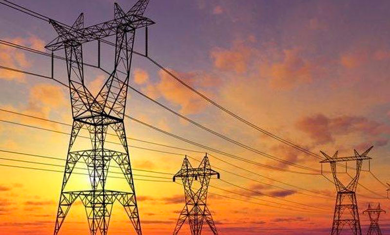 Advierten que más de medio millón de santafesinos aún pueden acceder a subsidios de luz y gas