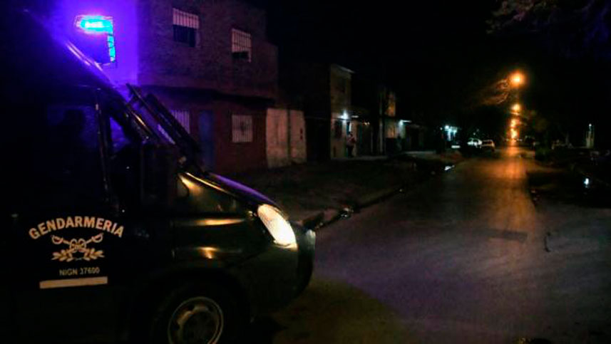Tras episodio de violencia de género, un oficial de la policía fue abatido por Gendarmería en Rosario