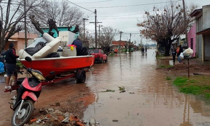 Inundaciones en Campana: “El arroyo de 15 metros ahora tiene un kilómetro”