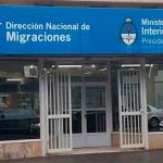 Milei implementó cambios migratorios: ¿qué pasará con los extranjeros que llegan a Argentina? 