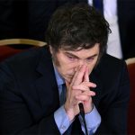 Milei dice que los periodistas entrenan para «sacar» a los entrevistados e insiste en que hay que «odiarlos»