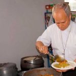 El arzobispo Eduardo Martín imagina un León XIV «cerca de los que sufren»