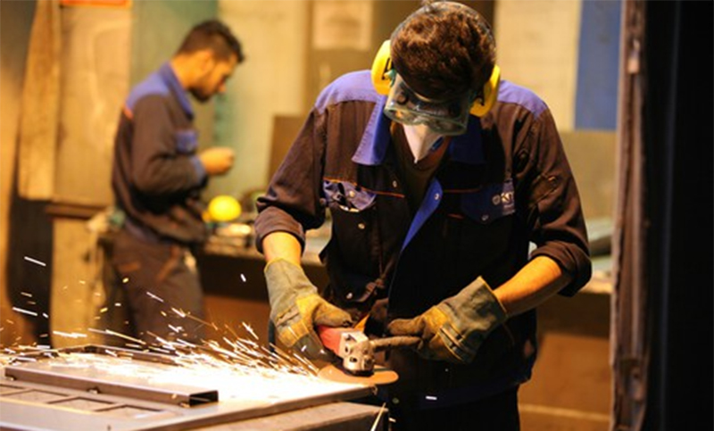 El Gobierno de España impulsa un proyecto para reducir la jornada laboral: ¿de qué se trata?