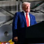 Malas noticias para Argentina: Trump duplicará los aranceles para el aluminio y el acero importado 