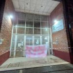 Disputa entre bandas narco: cuelgan un cartel con amenazas en la escuela Vigil