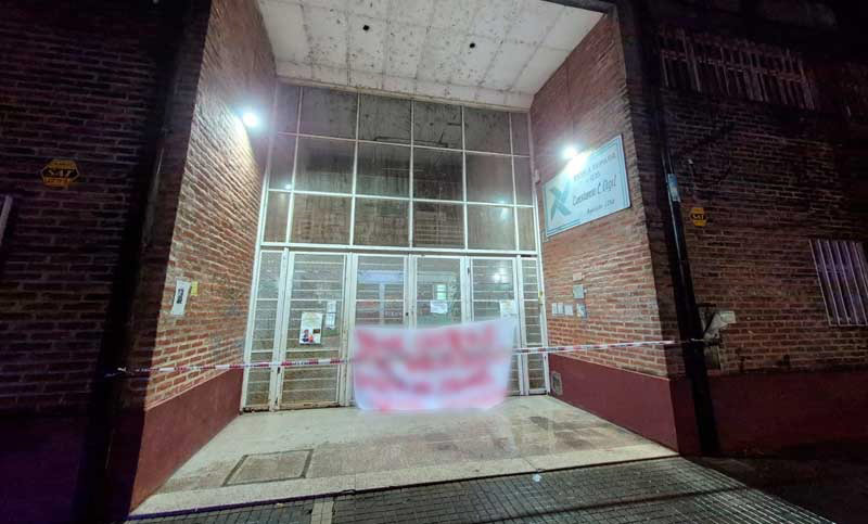 Disputa entre bandas narco: cuelgan un cartel con amenazas en la escuela Vigil