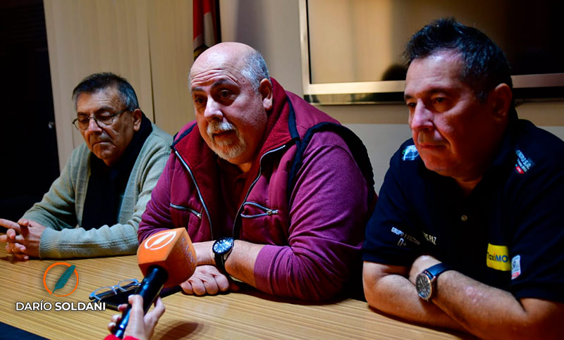 Piden que los taxistas que trabajen para aplicaciones ilegales de transporte no sean sancionados por la Municipalidad