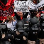 Gran movilización al Congreso: jubilados, científicos, CGT y colectivo Ni Una Menos marchan contra las políticas del Gobierno