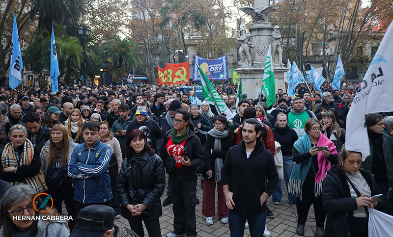 Tras la ratificación de la condena, organizaciones sociales y políticas concentraron en apoyo Cristina Kirchner