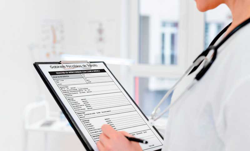 Eliminan aranceles para profesionales y centros de salud