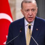 El presidente de Turquía advirtió que los ataques de Israel sobre Irán ponen en riesgo la seguridad mundial