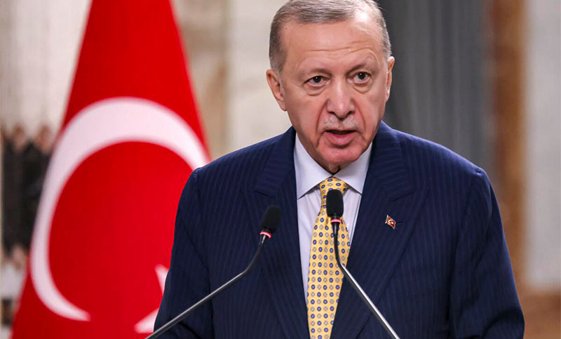 El presidente de Turquía advirtió que los ataques de Israel sobre Irán ponen en riesgo la seguridad mundial