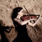 Amy Münchgesang lanzó el single Las vueltas de la vida: «Tiene sus raíces en el tango»