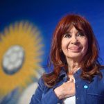 Tras anunciar su postulación, la ex presidenta lanzó la campaña: “Donde Milei recorta, Cristina protege”