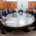 Gobernadores piden que Milei reactive la obra pública y avance con una reforma impositiva