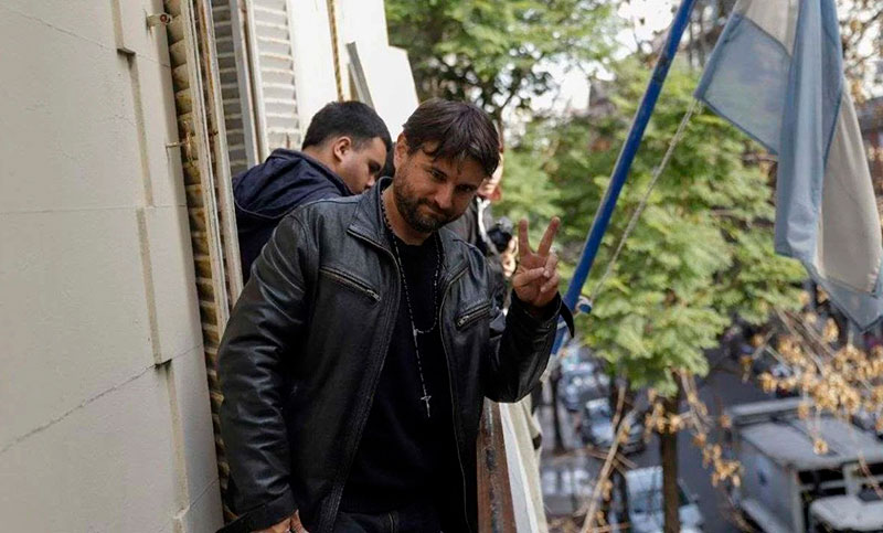Tras 12 horas detenido liberaron a Juan Grabois por la toma del Instituto Perón