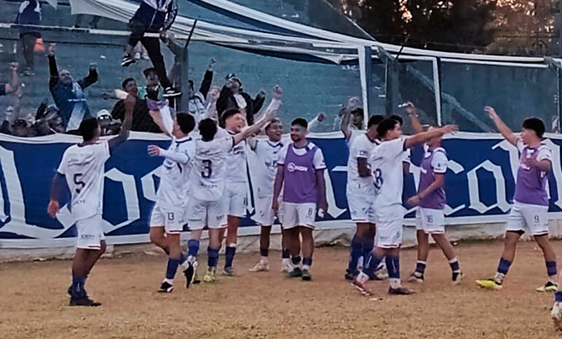 Primera C: Argentino consiguió su tercera victoria al hilo y sube en la tabla
