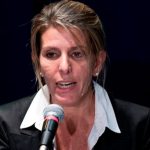 El PJ presenta pedido de juicio político contra Arroyo Salgado por la detención de cinco personas que colgaron un pasacalle frente a la casa de Espert