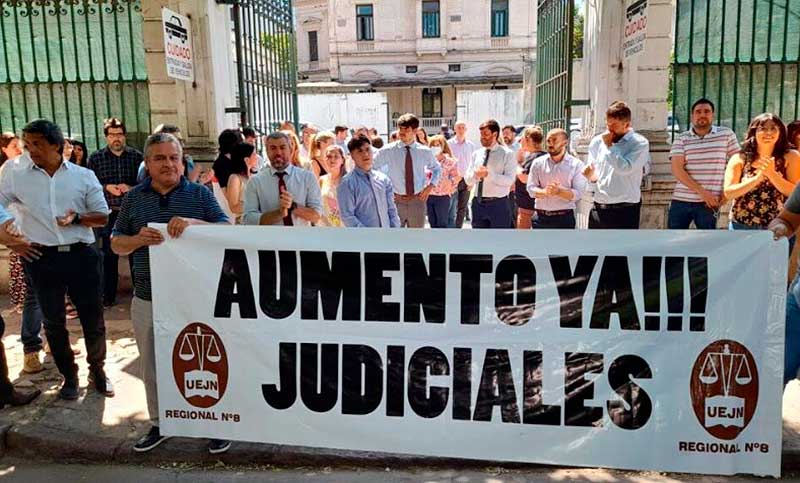 Judiciales exigen a la Corte Suprema un aumento salarial del 10%