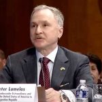 China calificó al embajador estadounidense de tener “prejuicios ideológicos y mentalidad de Guerra Fría”