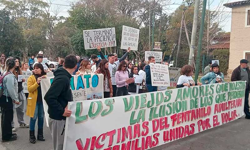 Familiares de víctimas del fentanilo marcharon para pedir justicia: “El silencio del Gobierno es nuestro grito”