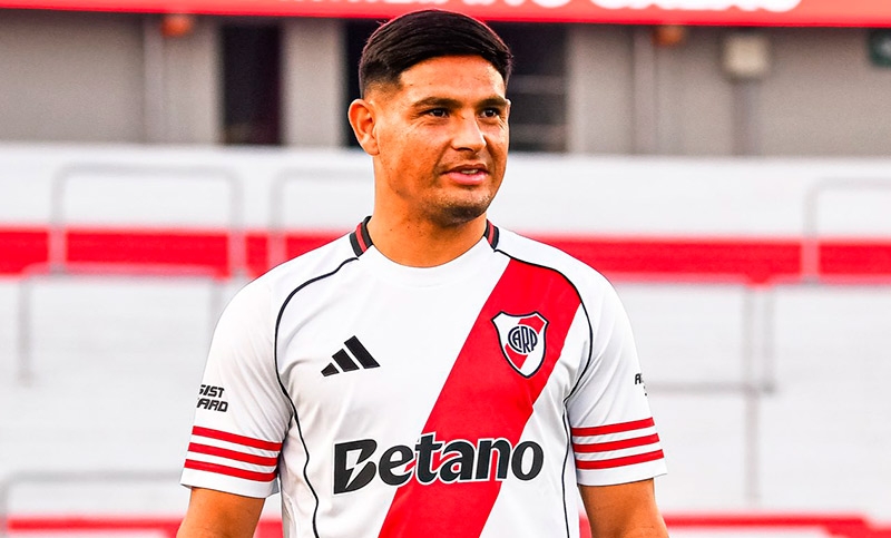 River Plate le dio la bienvenida a Maxi Salas