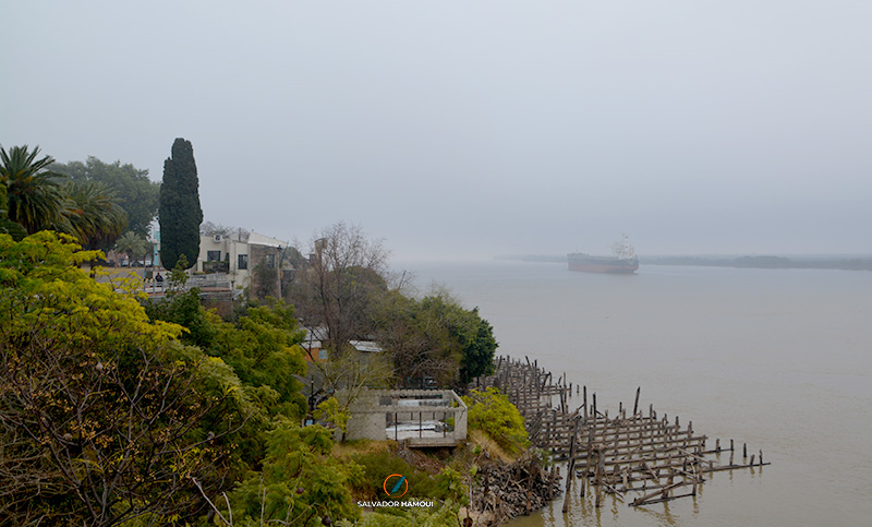 Clima en Rosario: bancos de niebla, algunas nubes y temperaturas agradables