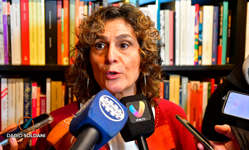 «Comunidad» reformista: inteligencia artificial, usuarios, consumidores y autonomía en la Constitución