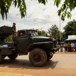 Tregua en la frontera con Tailandia: camboyanos evacuados esperan regresar a casa tras alto el fuego