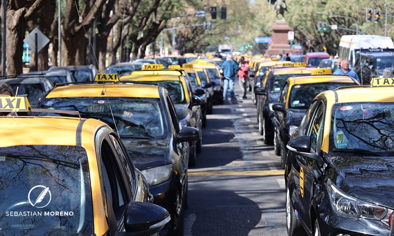 En el «Día del Amigo Taxista» organizan una choripaneada solidaria
