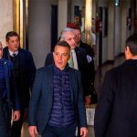 Alberto Fernández llegó a Comodoro Py para ampliar su indagatoria en la causa seguros
