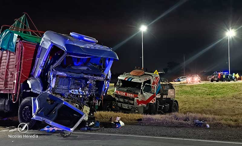 Tragedia: un muerto y un bebé herido en un choque en la ruta