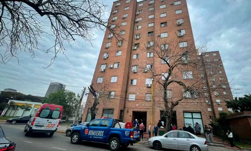 Evacuaron un edificio de 10 pisos en Santa Fe a causa de una fuga de gas: hay tres personas fallecidas