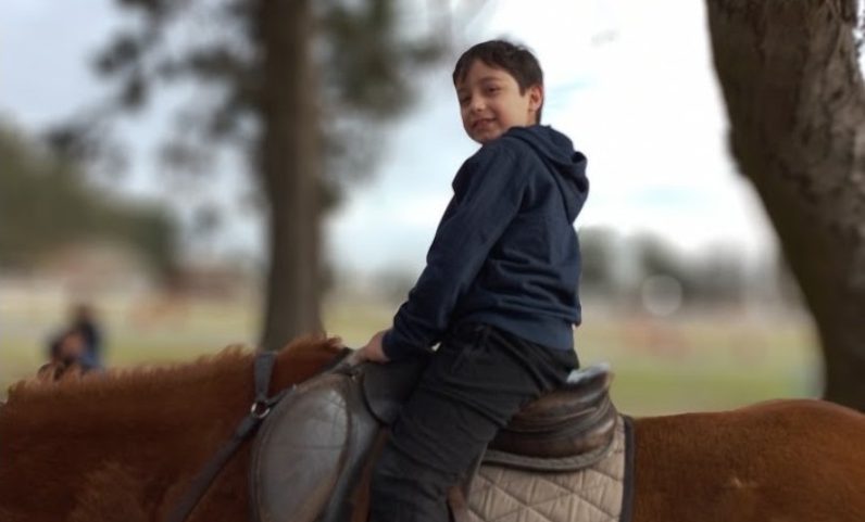 Todos x Julio, una cruzada solidaria para un niño rosarino que necesita viajar a Estados Unidos