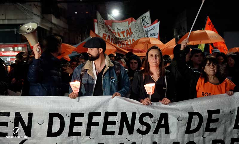 Rosario se sumó a la Marcha de las Velas contra el ajuste en salud del Gobierno nacional