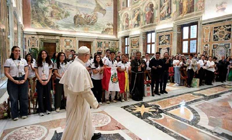 El Papa saludó a Perú en el 204º aniversario de su independencia