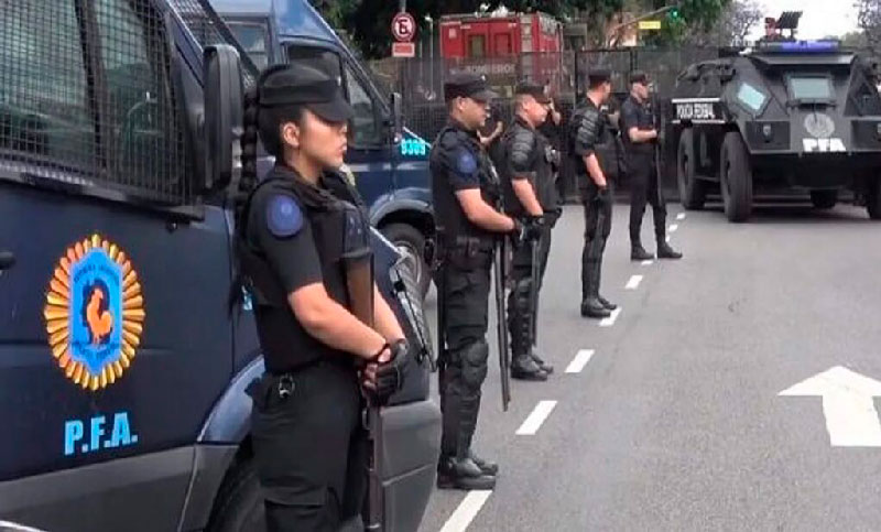 Ciberpatrullaje: el Gobierno reconoce que la Policía puede violar la Ley de Inteligencia con esta modalidad
