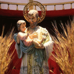 La Iglesia invita a los fieles pedirles a San Cayetano que no falte el trabajo digno