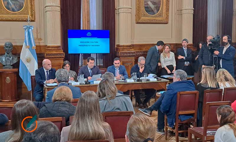 Otro revés para Milei, la oposición logró el dictamen de financiamiento universitario en el Senado