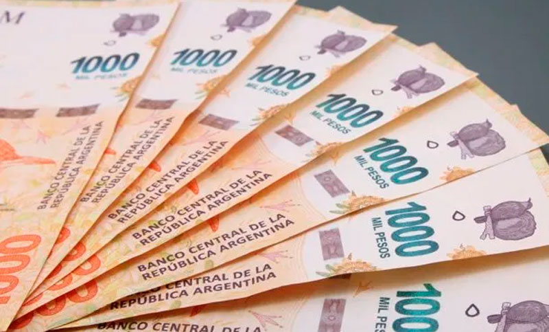 ¿Ritual o trastorno?: Qué significa ordenar billetes “cabeza con cabeza”, según la psicología