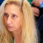 ¿Ingenio popular?: en La Plata venden el libro de Karina Milei con un descuento del 3%