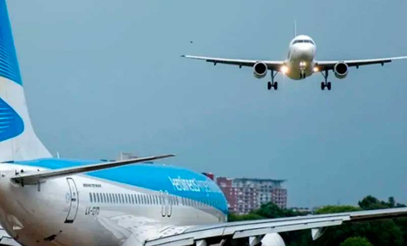 Los controladores aéreos suman una nueva jornada con medidas de fuerza