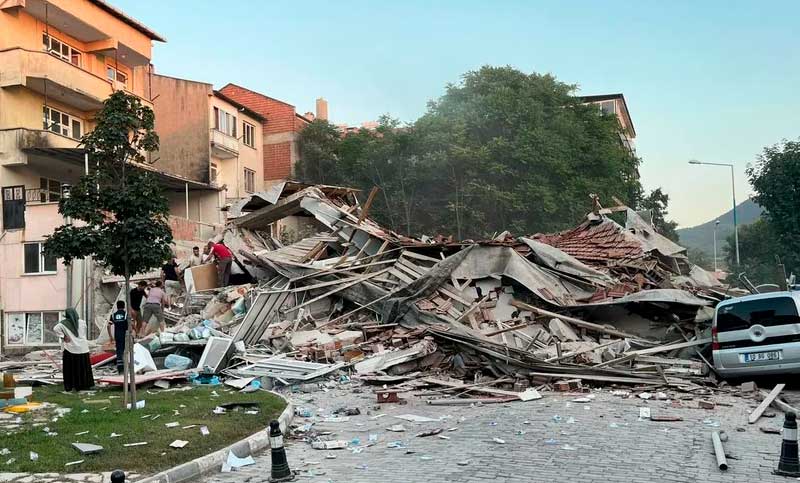 Un sismo de magnitud 6.1 sacude a Turquía
