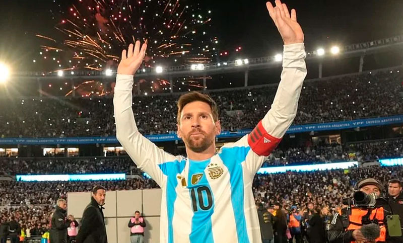 Messi: «Pase lo que pase y sea cual sea el futuro, sólo Dios lo sabe»