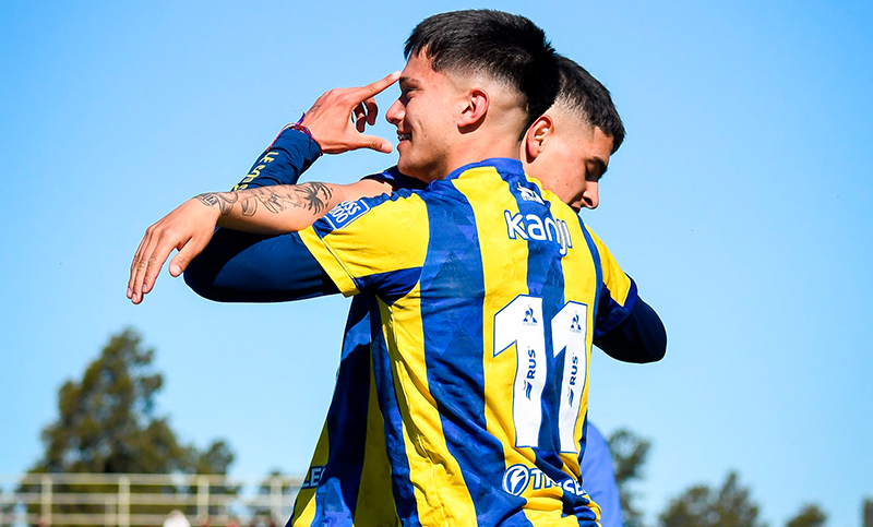 Con Segovia y Cantizano como figuras, Central goleó 3 a 0 a Newell’s y se quedó con el clásico de reserva