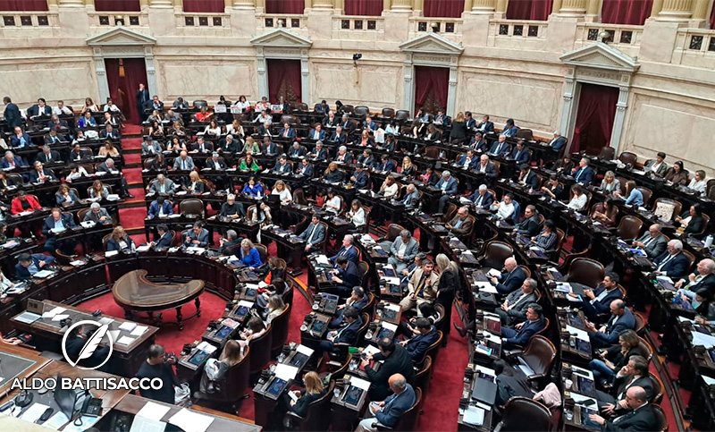 Diputados: la oposición buscará avanzar esta semana con un proyecto que regula los DNU