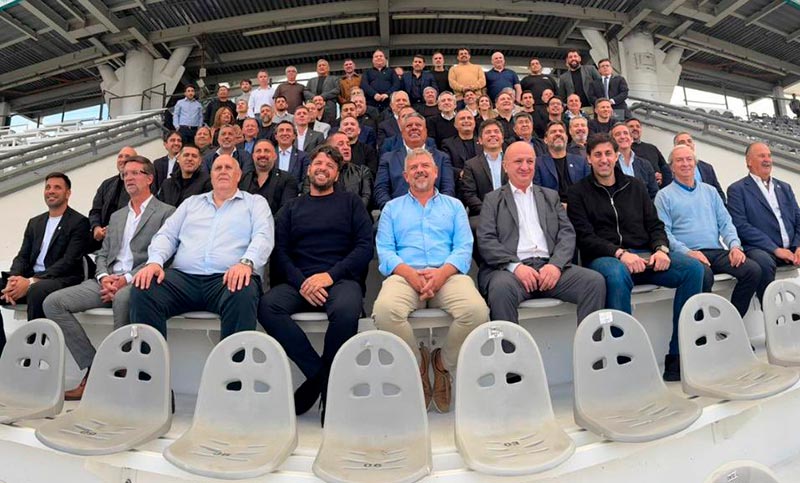 Tapia presentó el masterplan del estadio Maradona junto a Kicillof
